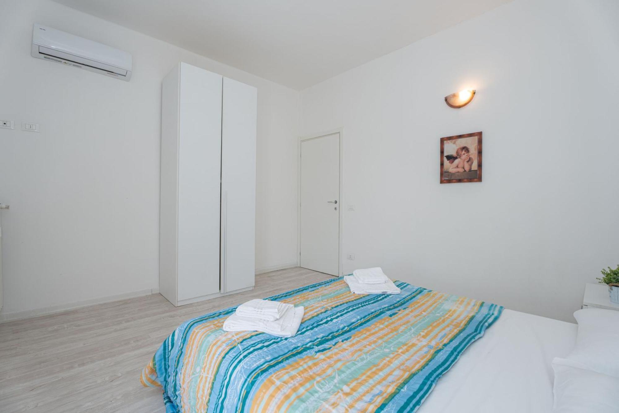 Station'S Apartments Bergamo Luaran gambar