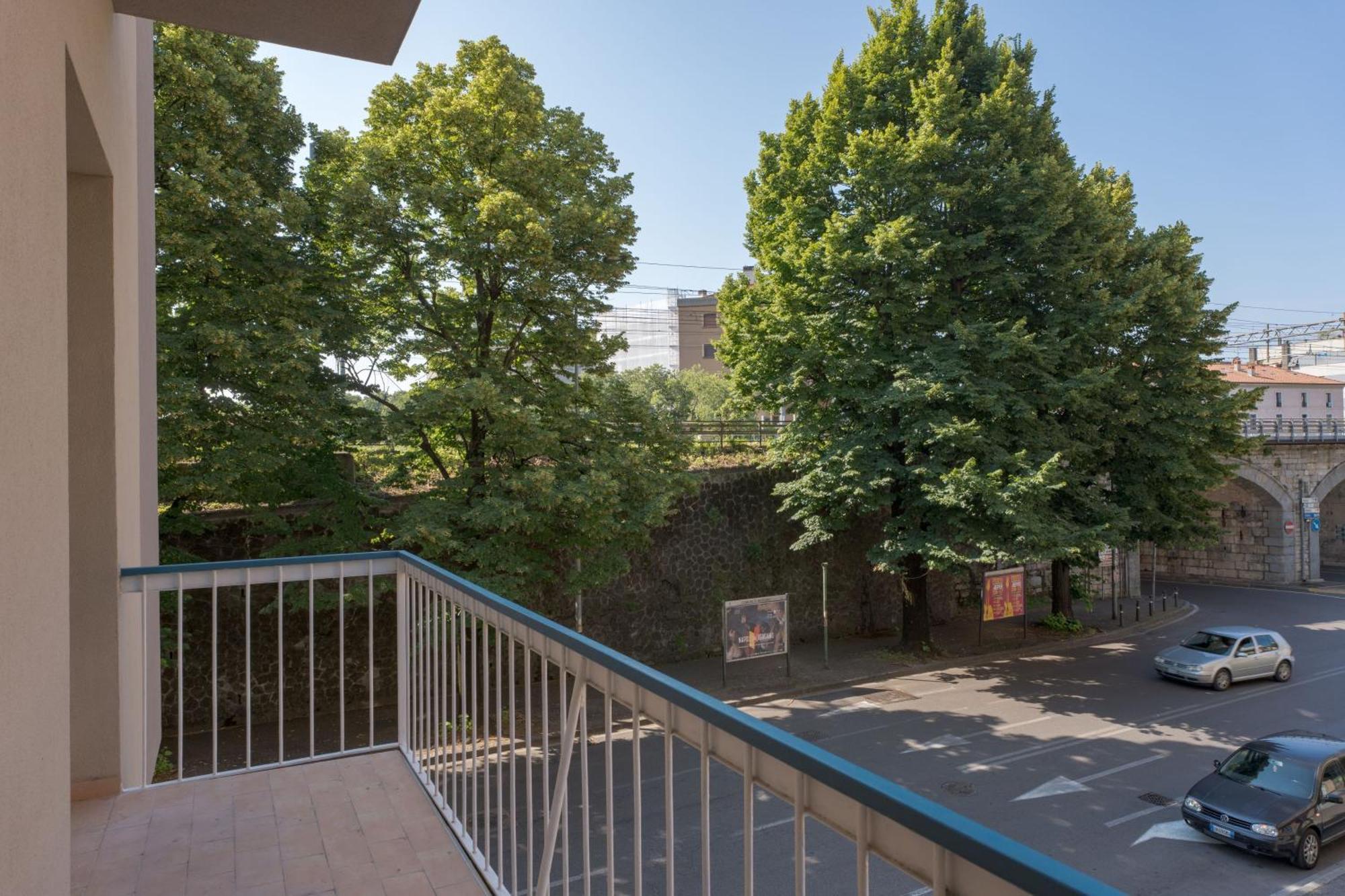 Station'S Apartments Bergamo Luaran gambar